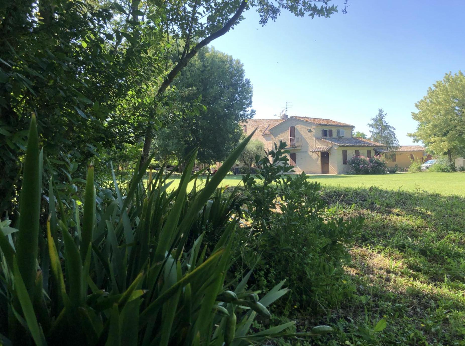 Albergo Le Case Macerata Extérieur photo