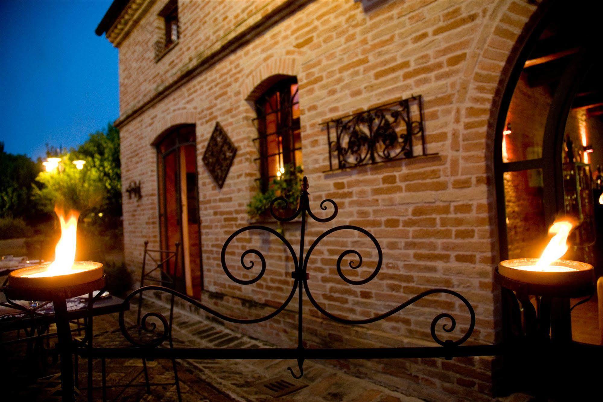 Albergo Le Case Macerata Extérieur photo