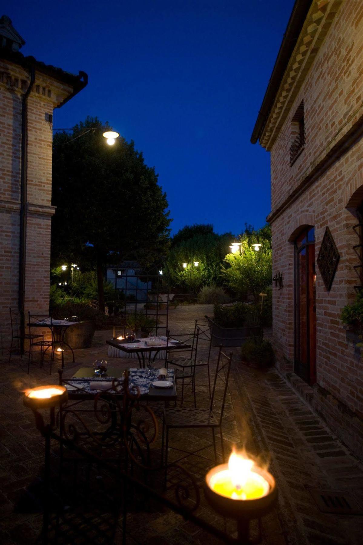 Albergo Le Case Macerata Extérieur photo